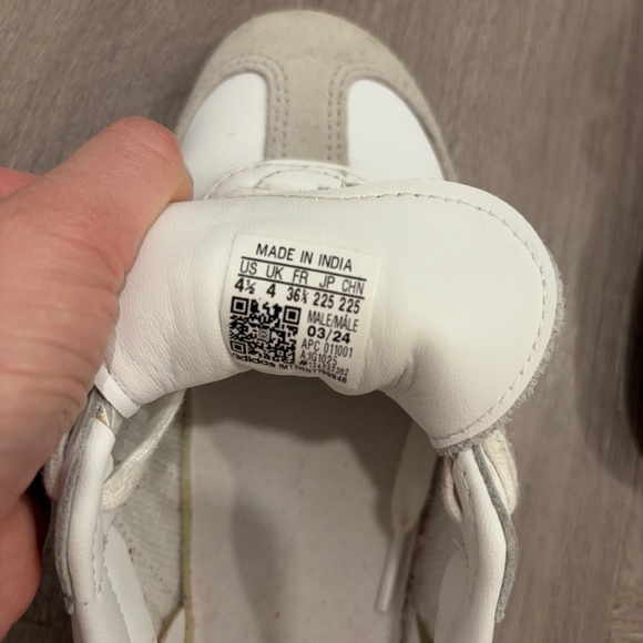 Samba - Picture 3 of 6